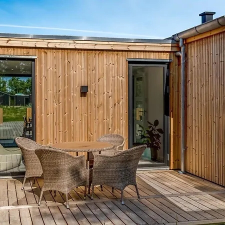 Silja - 900m From The Sea By Interhome 펜션